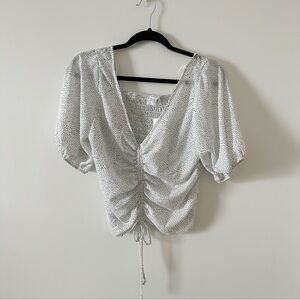 NWT Sienna Sky White Top Large